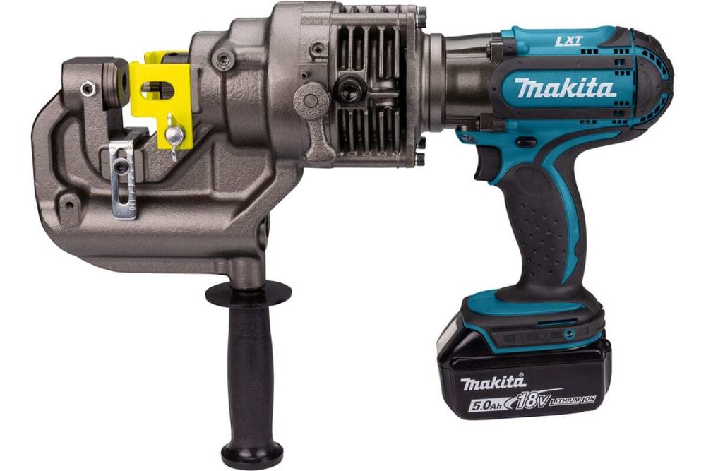 Аккумуляторный дырокол Makita DPP200ZK