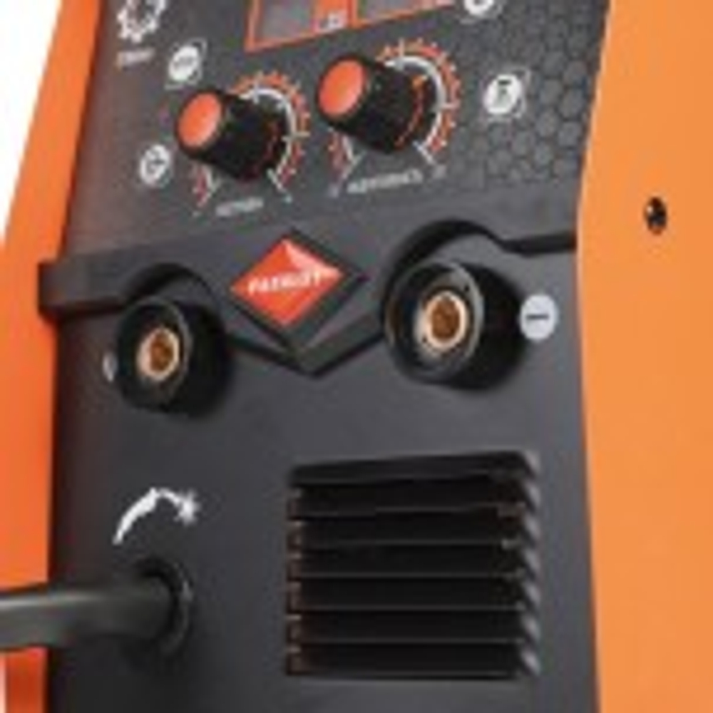 Сварочный полуавтомат PATRIOT WMA 155M MIG/MAG/MMA 605302140 605302140
