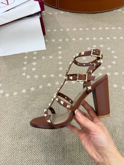 Valentino Rockstud Sandal 9 cm