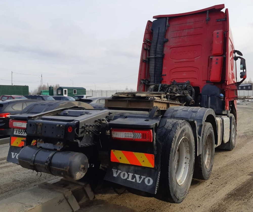 Volvo FH 6x2 Седельный тягач FH-TRUCK (Дизельный, 12,8 л, 510 л.с., АТ)