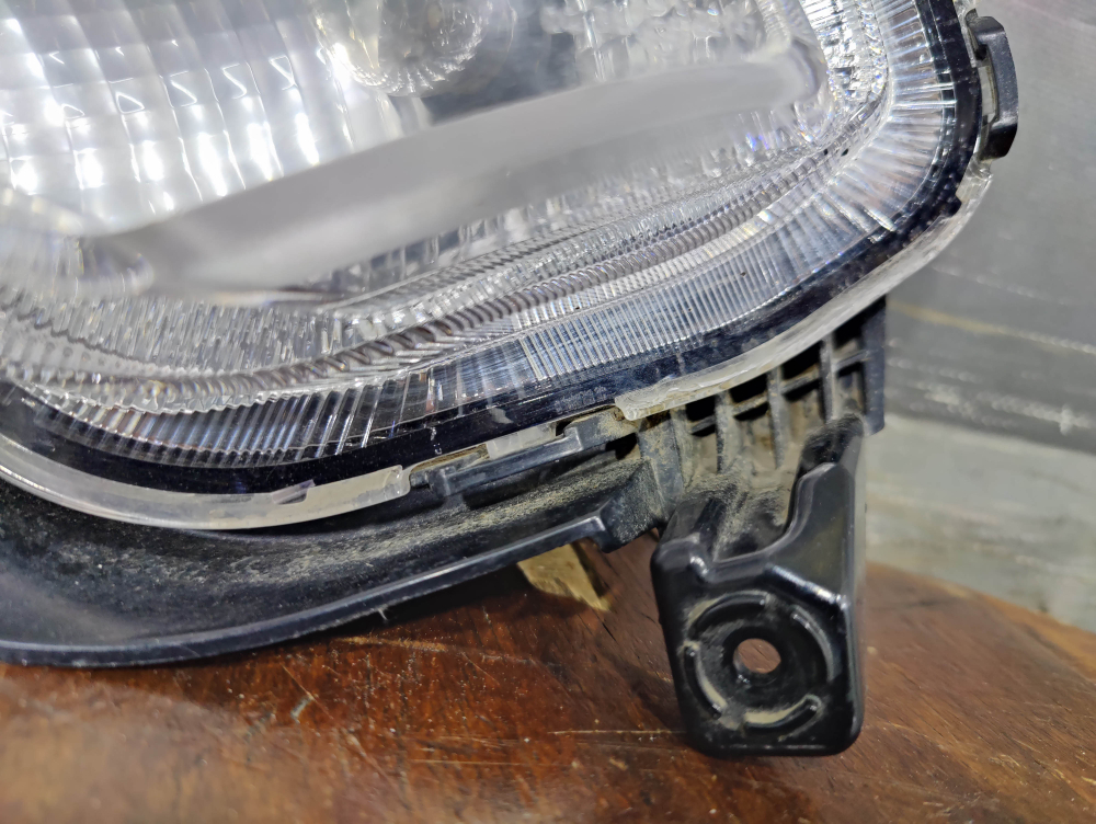 ПТФ передняя левая Hyundai Solaris 2 (HCR) 20-нв Б/У Оригинал 92207H5500