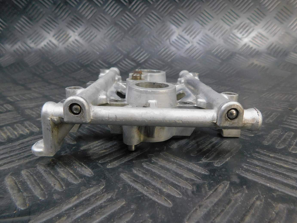 Бугель правый Kawasaki ZZR 400 98 053055