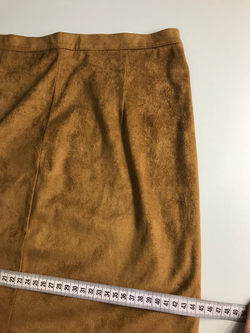 Юбка Angela Ricci замшевая, маркировка 38, визуально на 44 размер