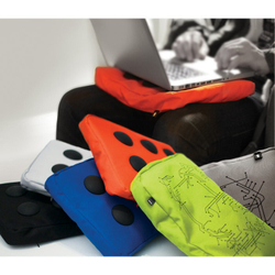 Подставка для ноутбука surfpillow hightech черная
