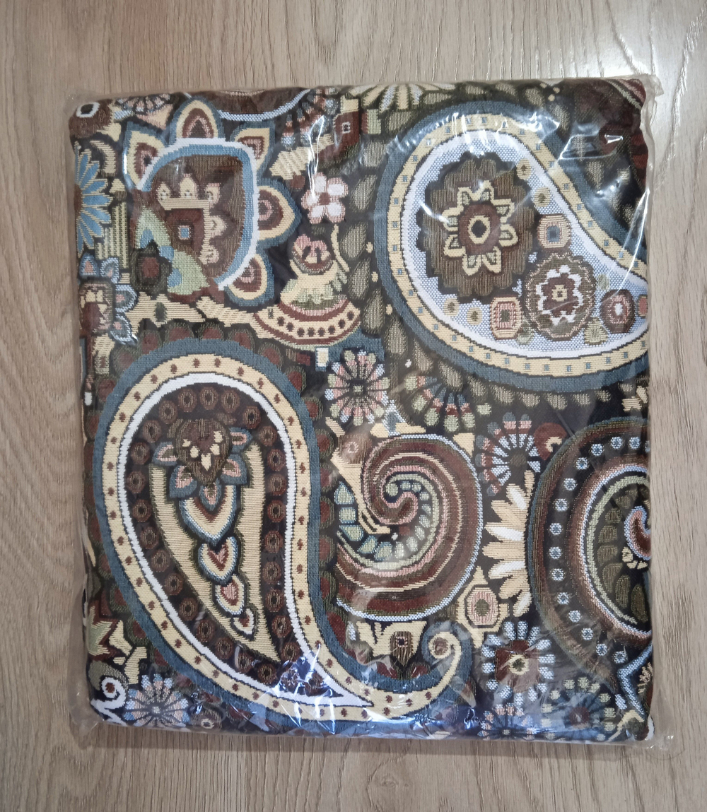 Покрывало гобеленовое Пейсли 1,5-спальный (150х200)