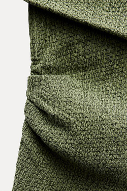 ZARA АСИММЕТРИЧНЫЙ ТОП ИЗ РЕЛЬЕФНОЙ ТКАНИ, ЗЕЛЕНЫЙ