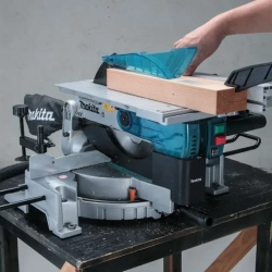 Торцовочная пила Makita LH1201FL