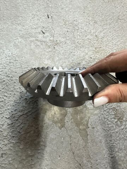 Шестерня коническая большая КРН-2.1 (Z-28)