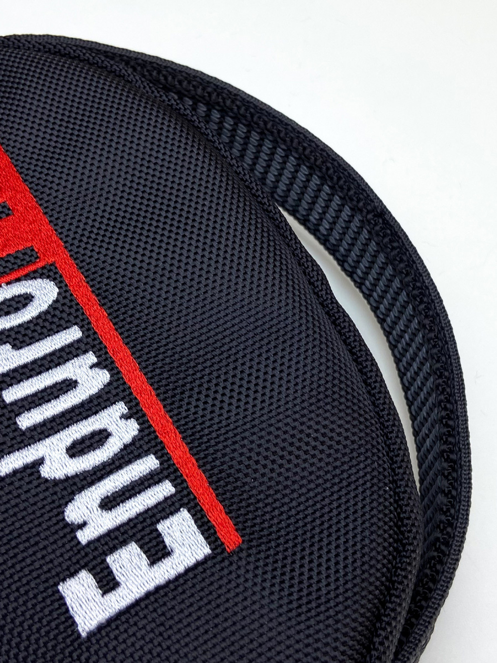 Сумка с тросом на крыло