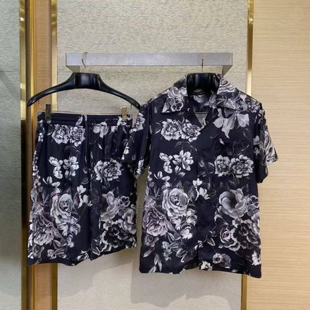 Летний костюм Dolce & Gabbana