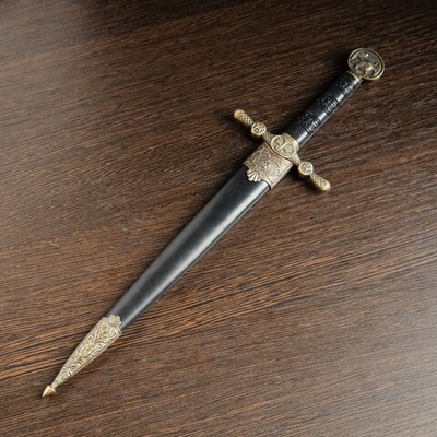 Сувенирный кортик, на ножнах голова льва, 35 см