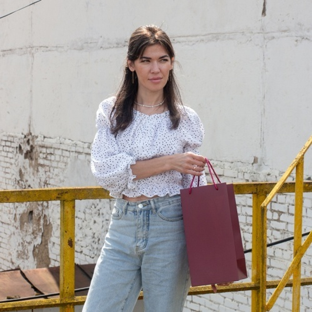 Пакет 17x35x15, бордо, витой шнур, картон VIP