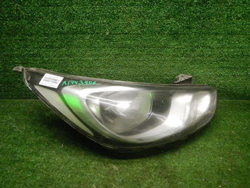 Фара правая Hyundai Solaris 1 (2010-2014) галоген
