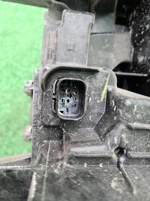 Фара правая BMW X7 G07 (19-22) Laser Light
