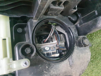 Битая Фара правая Genesis G70 (2017-2021) LED