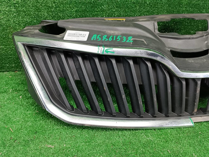 Решетка радиатора Skoda Rapid 1 (2012-2020)