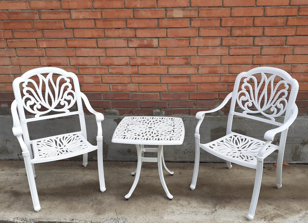 Литая белая мебель Malta из алюминия