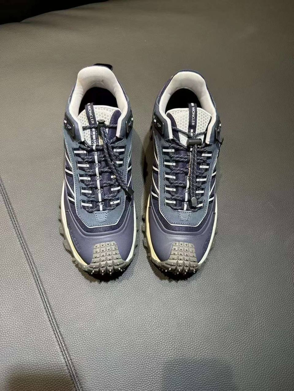 Кроссовки Moncler