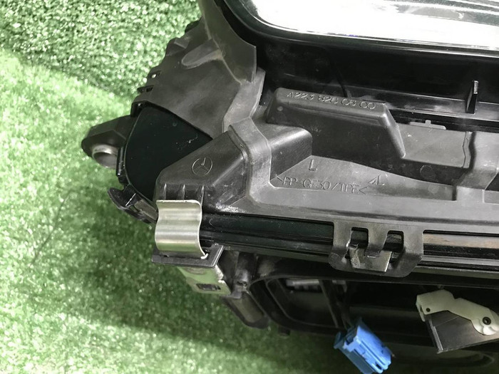 Фара левая Mercedes S W223 (20-нв) Digital Light