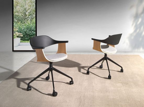 Офисный вращающийся стул 4130/DC-S200D из светло-серой ткани и пластика