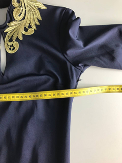 Платье с красивым воротником, визуально на 42 размер