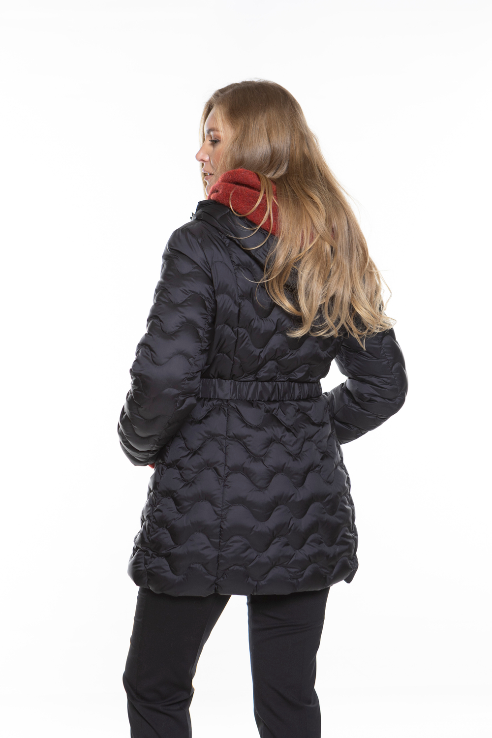 СТЕГАНАЯ КУРТКА