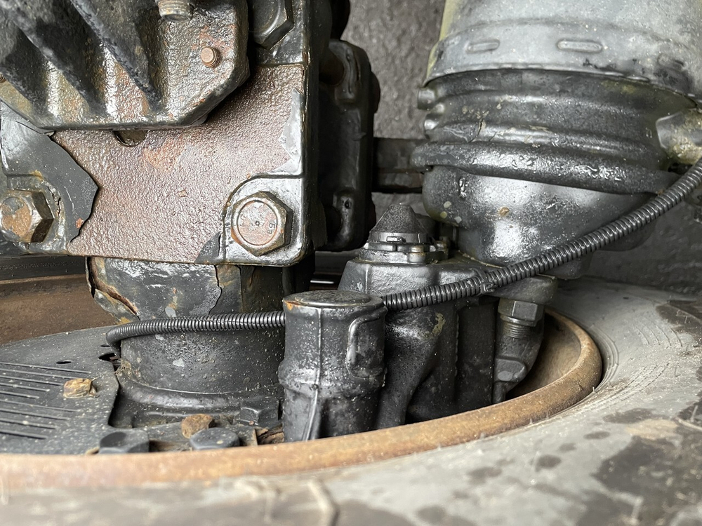 Суппорт задний левый 2016г.