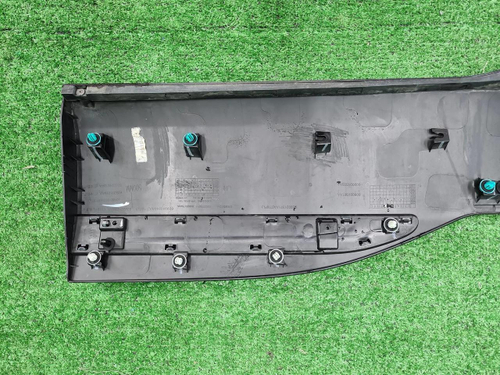 Накладка двери левая Chery Tiggo 4 Pro (20-нв)