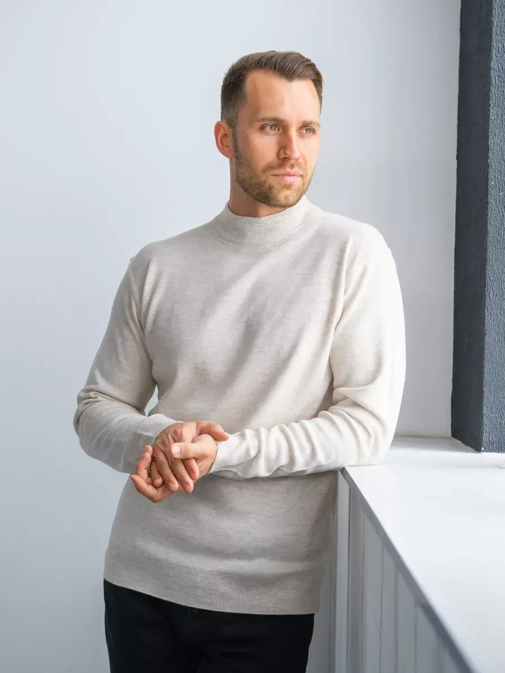 Джемпер Турция тонкий теплый с горлом