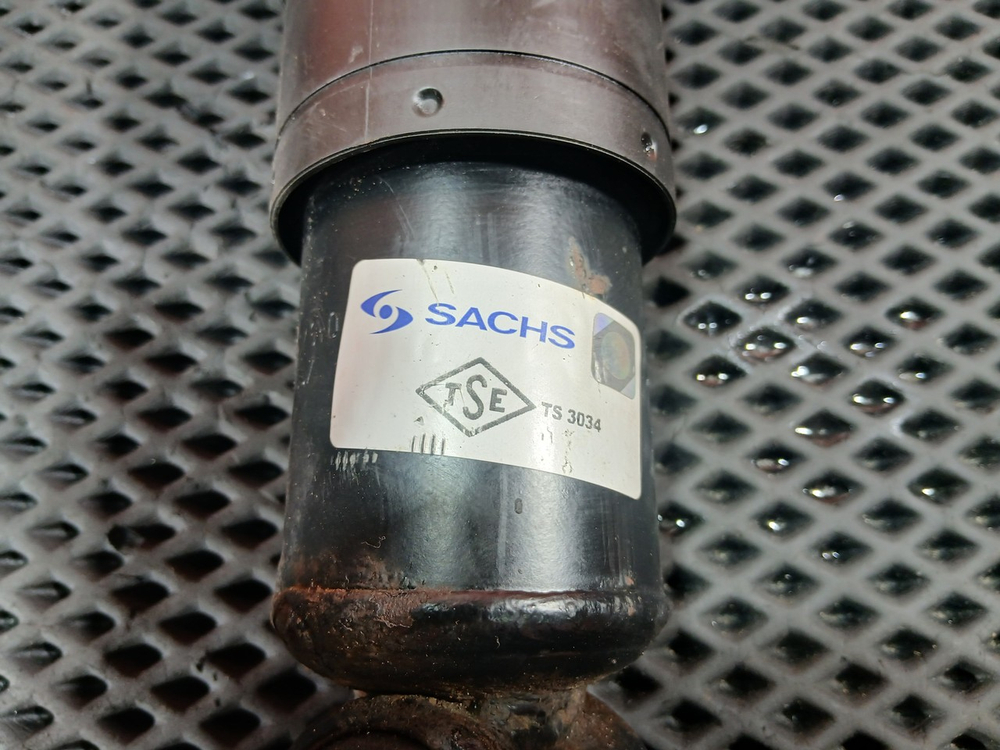 Амортизатор задний