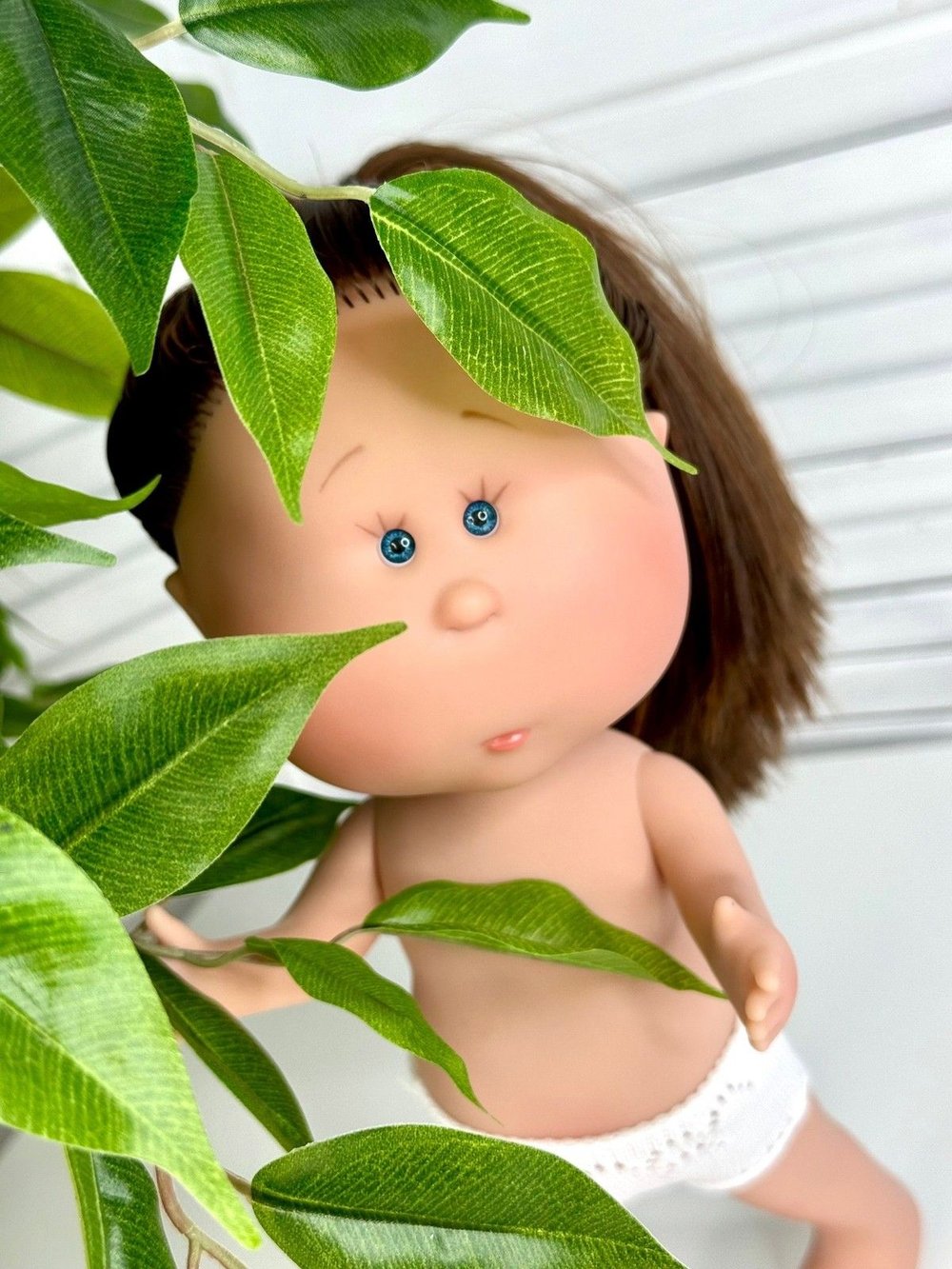 Кукла Nines виниловая 30см MIA без одежды (3000W3A2)