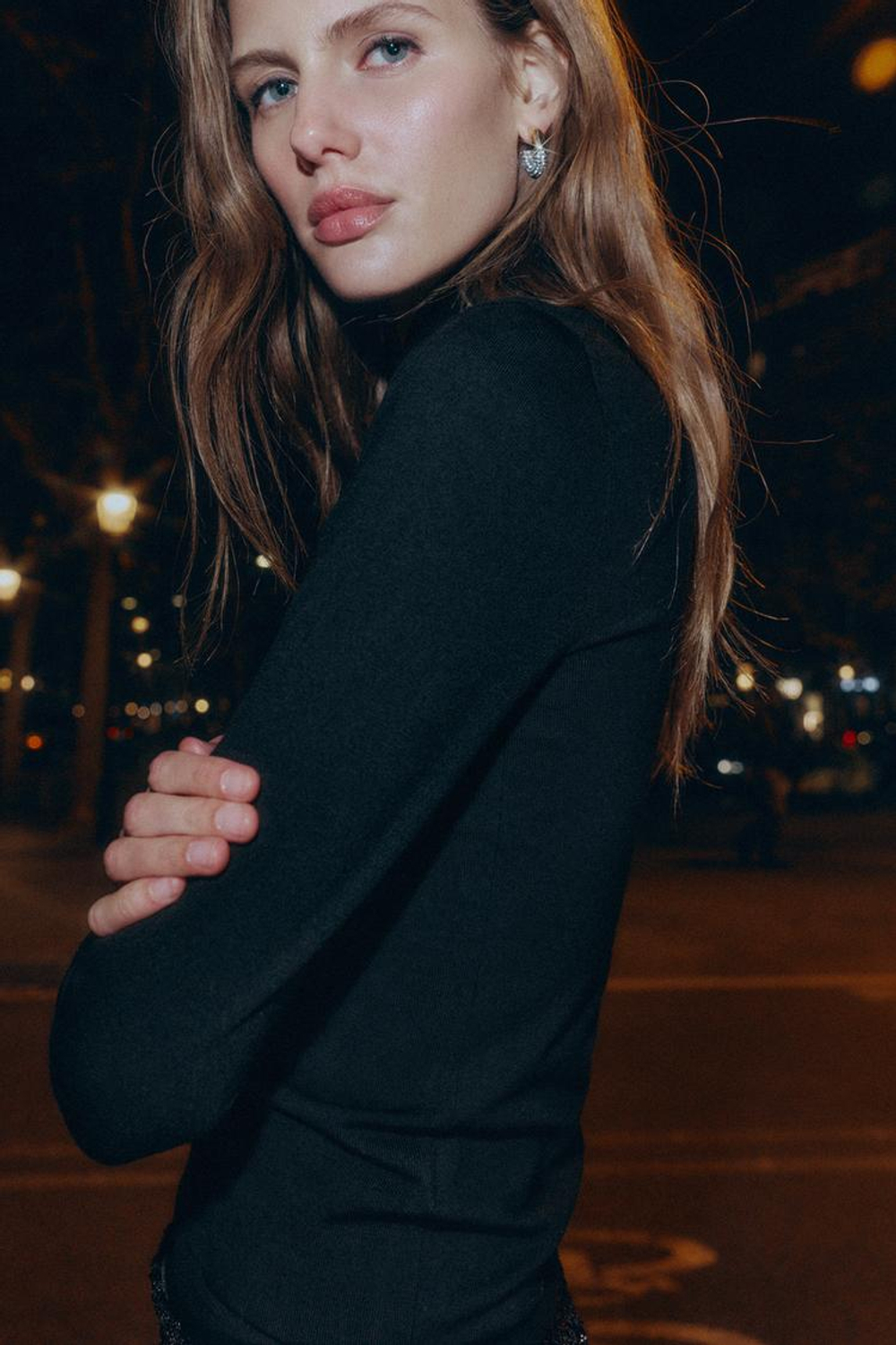 ZARA СЕРЬГИ-КОЛЬЦА СО СТРАЗАМИ, ЗОЛОТИСТЫЙ