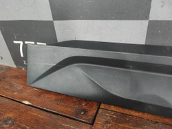 Накладка двери задней правой Geely Coolray 19-нв Б/У Оригинал 5081037900