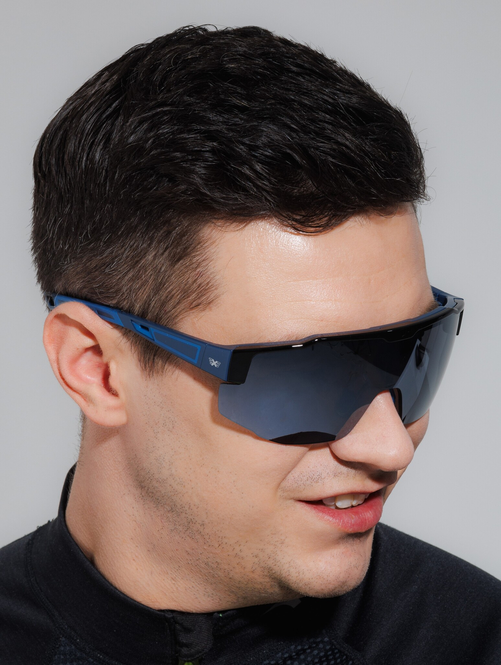 Итальянские спортивные очки FERMO G02