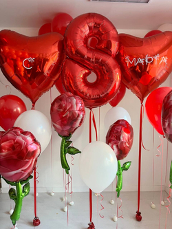 Оформление воздушными шарами на 8 марта №2983