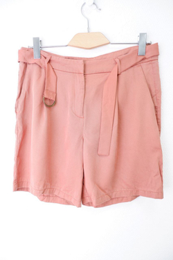 Шорты Sela нежного цвета 48 размер