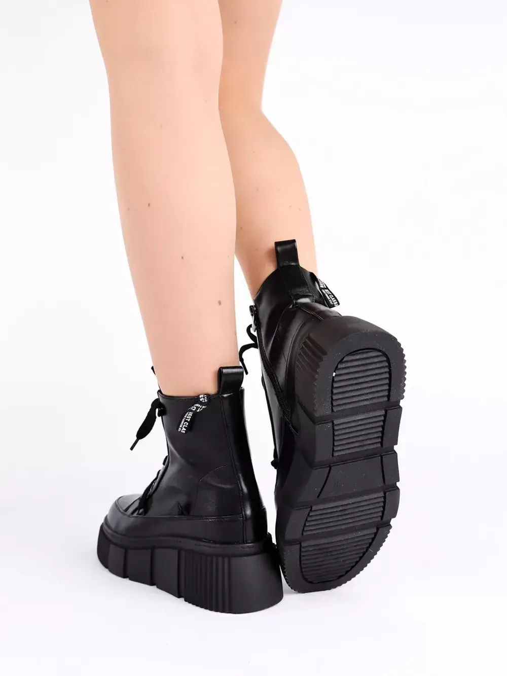 Ботинки женские на платформе