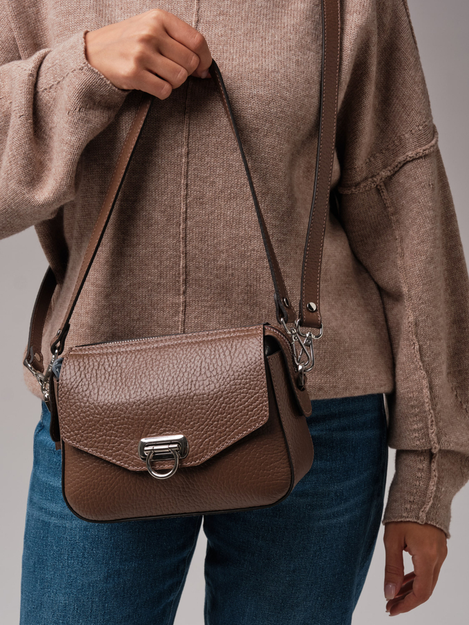 Женская сумка кросс-боди Azaro коричневый какао соло