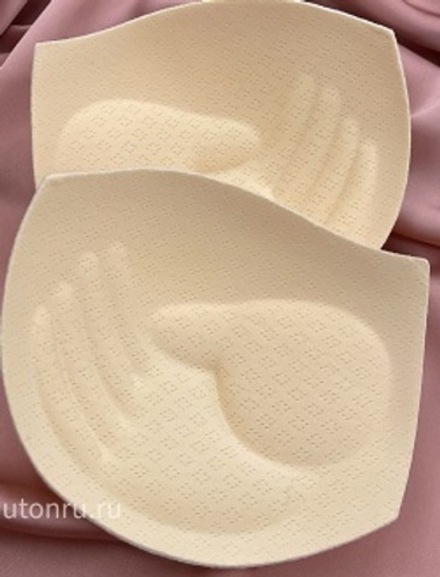 Чашки для бюстгальтера бежевые пуш-ап "Ладошки"