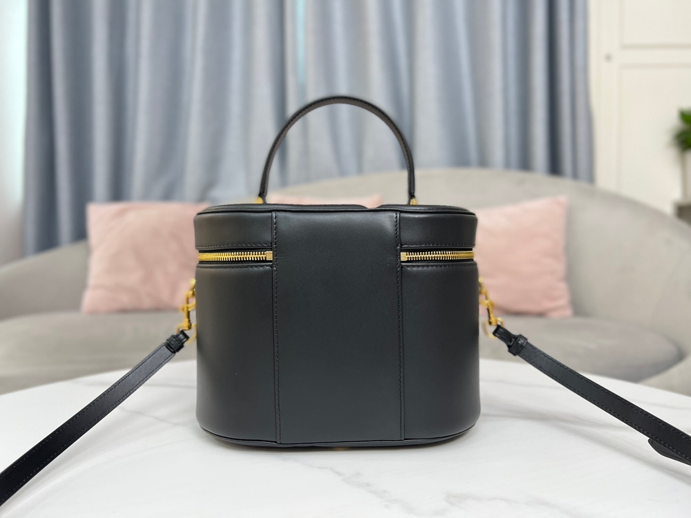 Christian Dior DiorTravel Vanity Case
