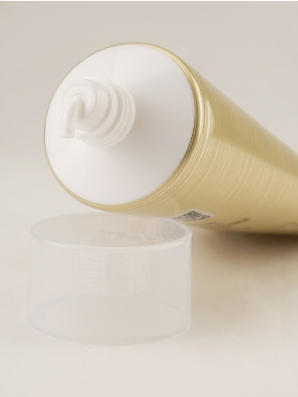 Увлажняющая очищающая пенка с муцином улитки FarmStay Snail Moisture Cleansing, 100 мл.