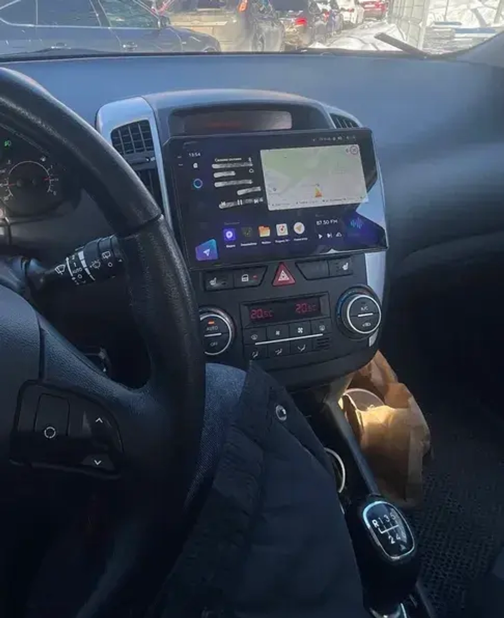 Магнитола для KIA Ceed 1 2006-2009 - FarCar BM3007M-2K монитор 9.5" 2K QLED на Android 14, TS10, 4+32Гб, CarPlay, 4G SIM-слот