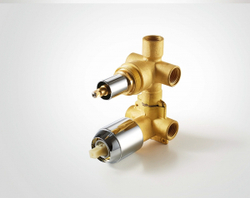 Скрытая часть встраиваемого смесителя (3-функц) Bravat