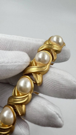 Чокер с «жемчугом»