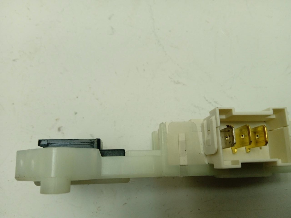 F2J3WS2W кт6 Устройство блокировки люка для стиральной машины LG б/у