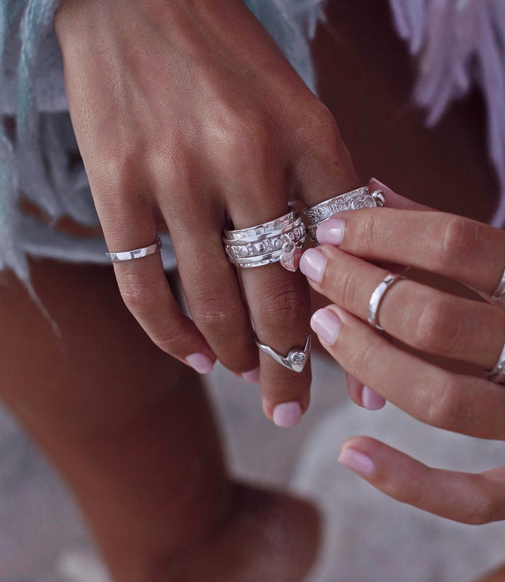 Кольцо «Аморе»