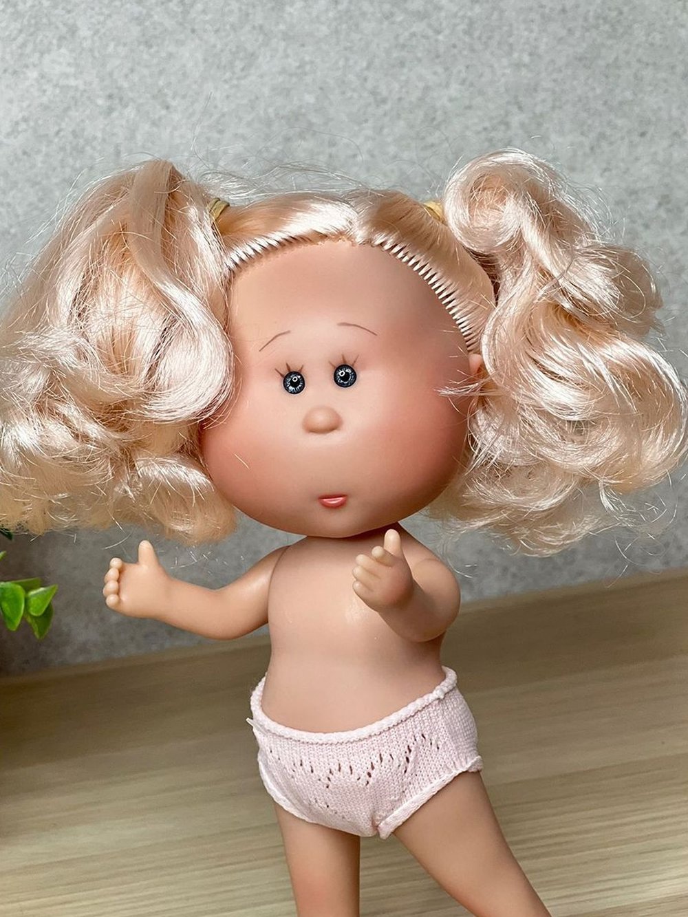 Кукла Nines виниловая 23см Little Mia без одежды (3199W26A-1)