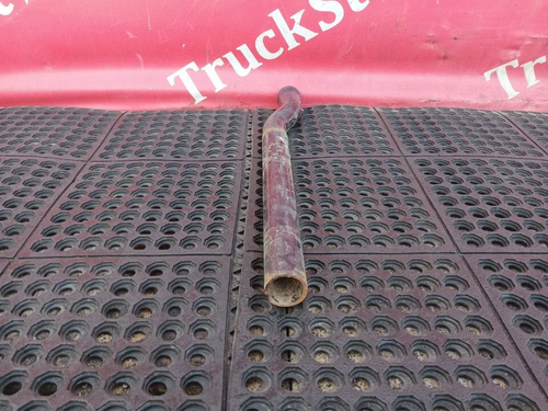 Кронштейн крыла задний левый 2018г