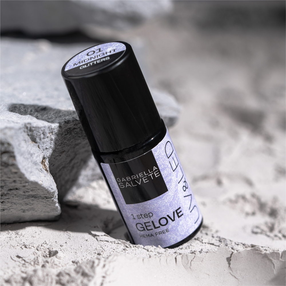 Gabriella Salvete GeLove Over The Moon - Гибридный лак для ногтей с использованием УФ / СВ-лампы 01 Midnight, 8 ml