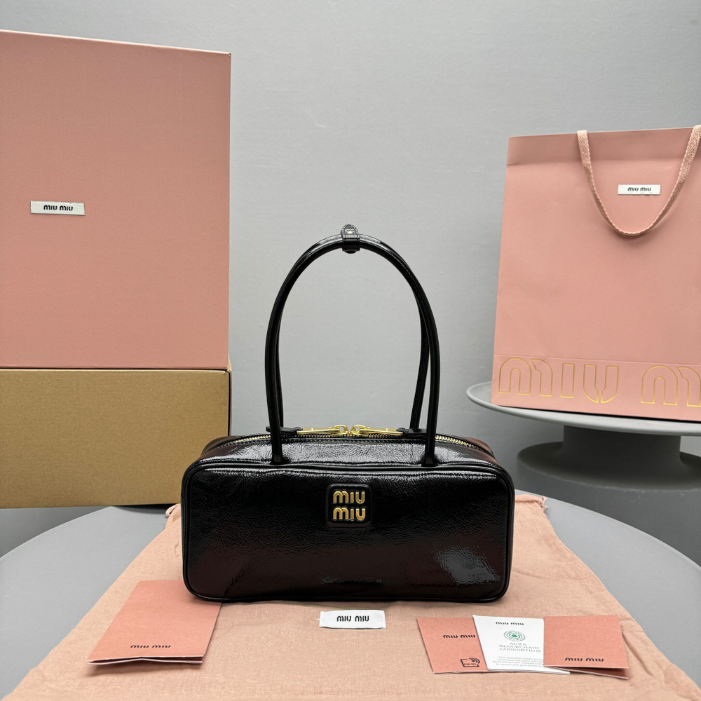 Miu Miu Beau Small Bag 28 cm